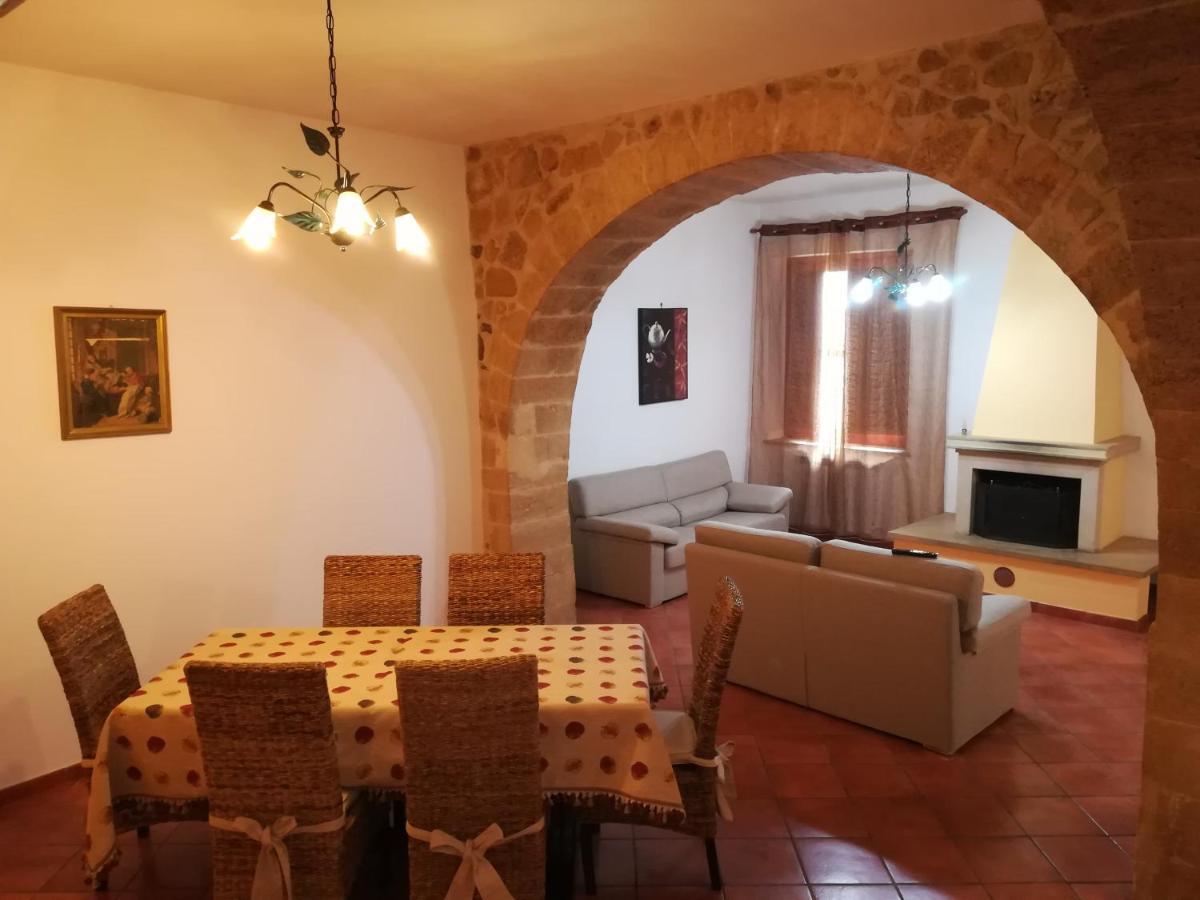Appartamento Segesta - Vieux Centre Historique Salemi Esterno foto